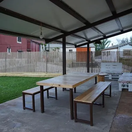 La Casa Del Rio * Granja Llumes