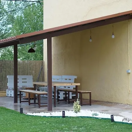 La Casa Del Rio Granja Llumes